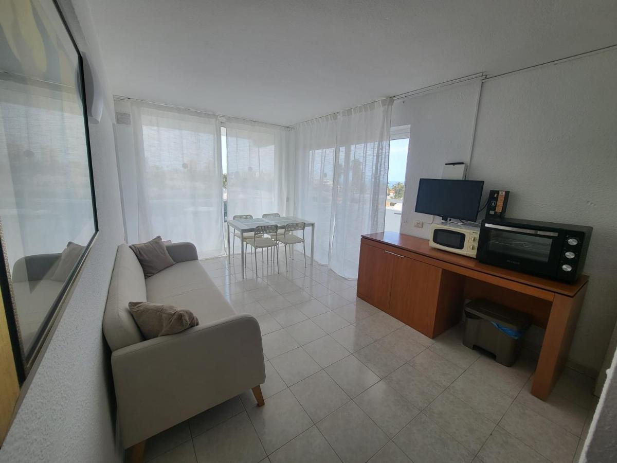 Cozy Apartment Near The Beach Плая де лас Америкас Екстериор снимка